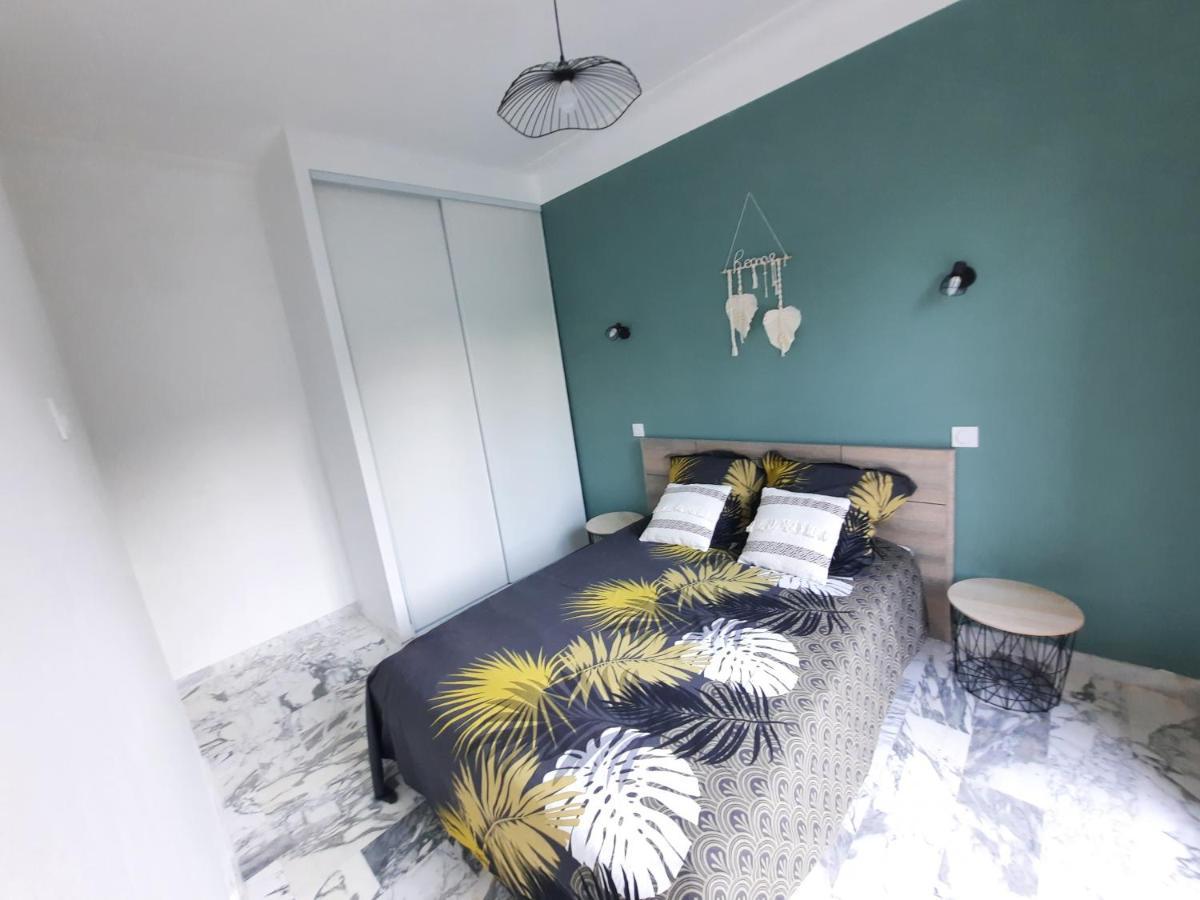 La Villa Castel - Haut De Villa - Parkings- 3 Chambres - 8 Couchages - Jardin - Barbecue Кань-сюр-Мер Екстер'єр фото