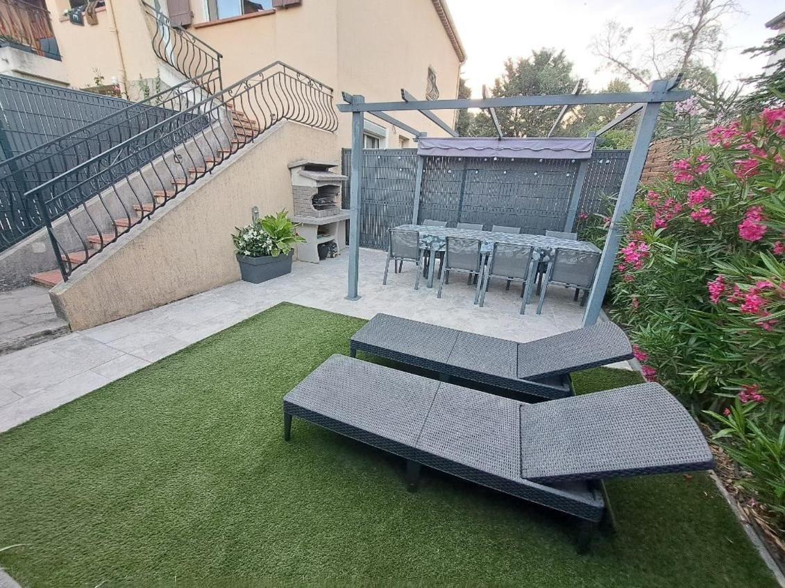 La Villa Castel - Haut De Villa - Parkings- 3 Chambres - 8 Couchages - Jardin - Barbecue Кань-сюр-Мер Екстер'єр фото